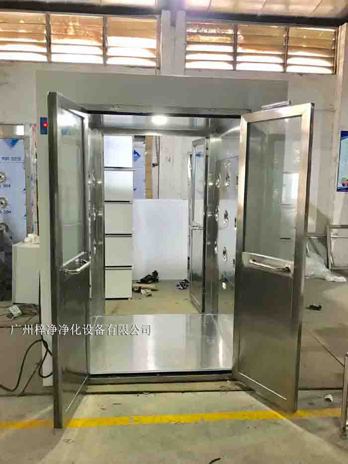風淋室與貨淋室的比較